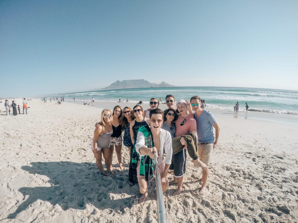 How to Meet People When You Travel Solo