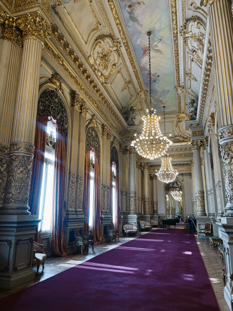Teatro Colon chandeliers in lobby